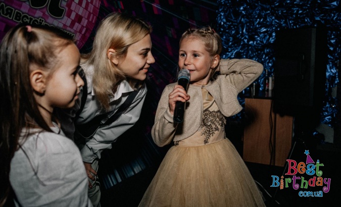 Дитячі дискотеки і вечірки в Neon Dance Club