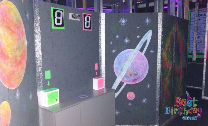 Космічний лабіринт в The House of Quest & Party