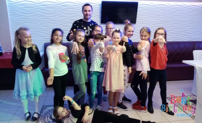 Супер вечірка Karaoke & Just dance