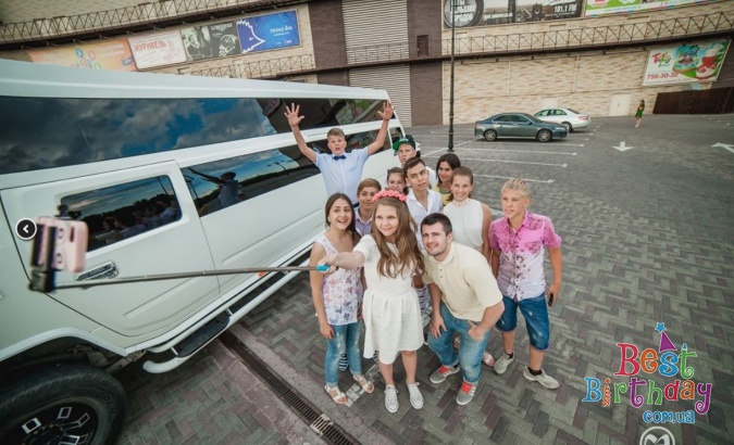 День народження на лімузині